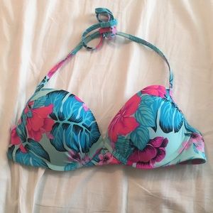 Xhilaration (target brand) push-up bikini top